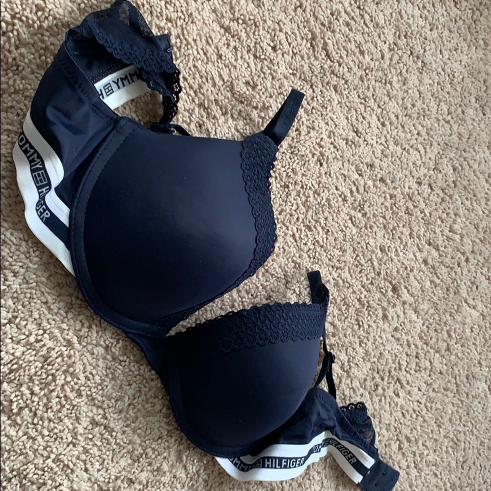 Tommy Hilfiger Bra!